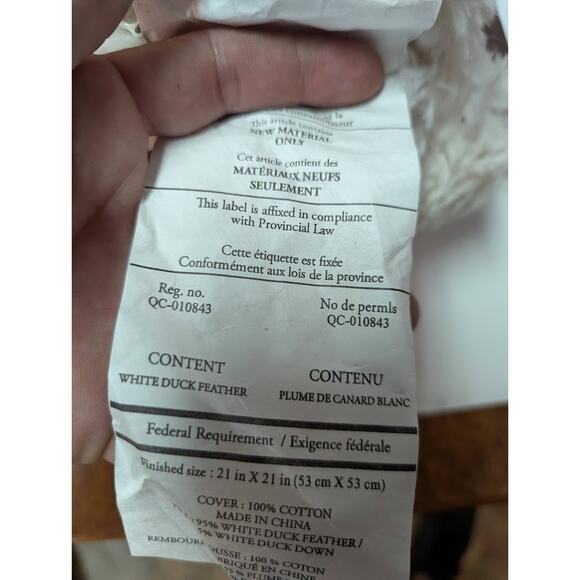 UGG Bliss Sherpa 21" x 21"  New White Duck Feather Blue white Pillow w/ Insert - Picture 5 of 6